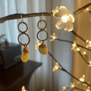 Handmade copper wire Amber and sea quartz necklace and earrings